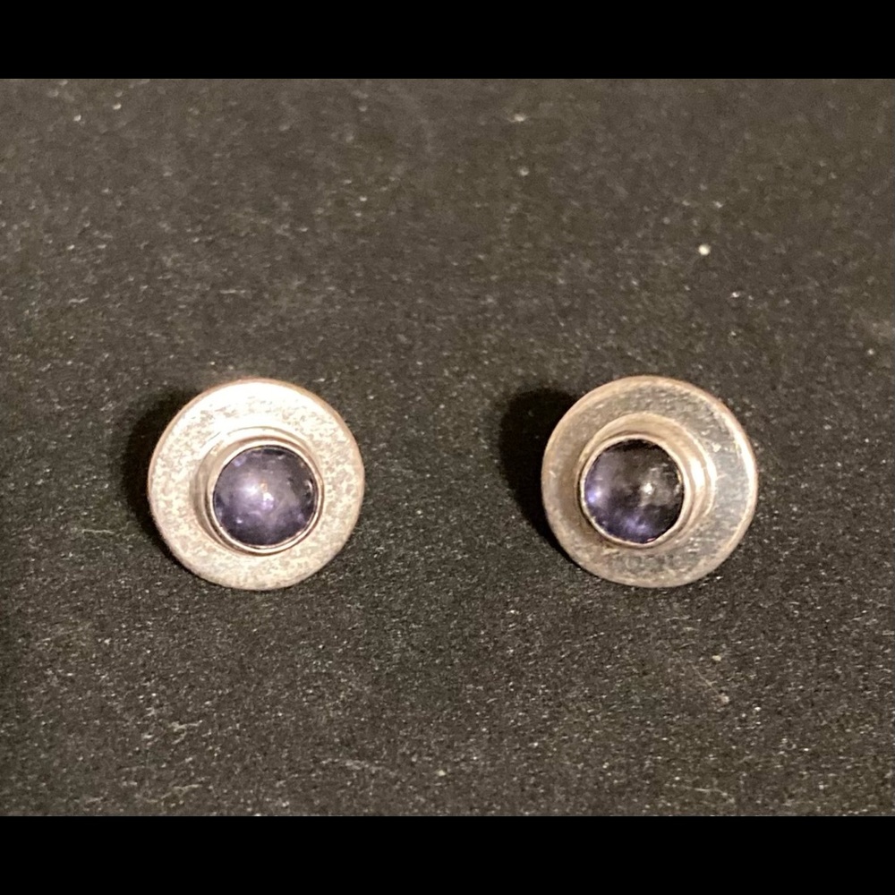 3.7 gram Silver & Cabochon Amethyst Earrings